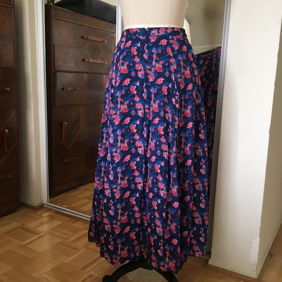 Tanya Taylor Wixson Floral Silk Midi Skirt, Navy - Picture 3 of 8